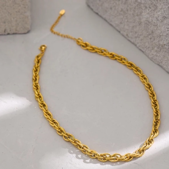 💛Gold plated chain necklace - Picture 4 of 5